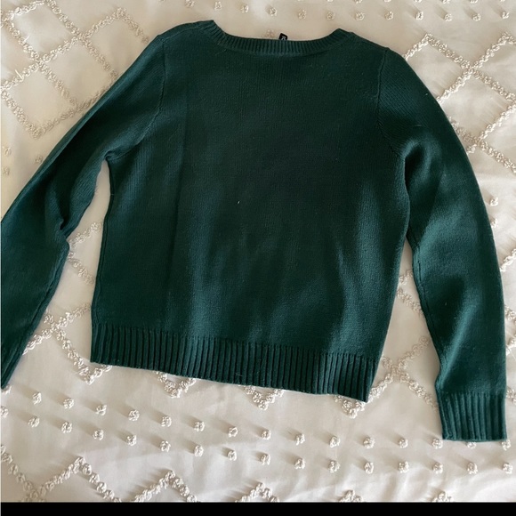H&M forest green sweater - Picture 2 of 3